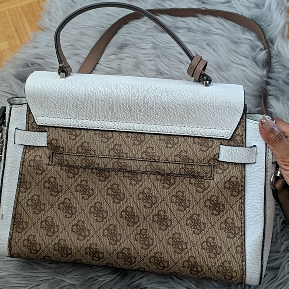 Guess white brown monogram handbag - Picture 3 of 5